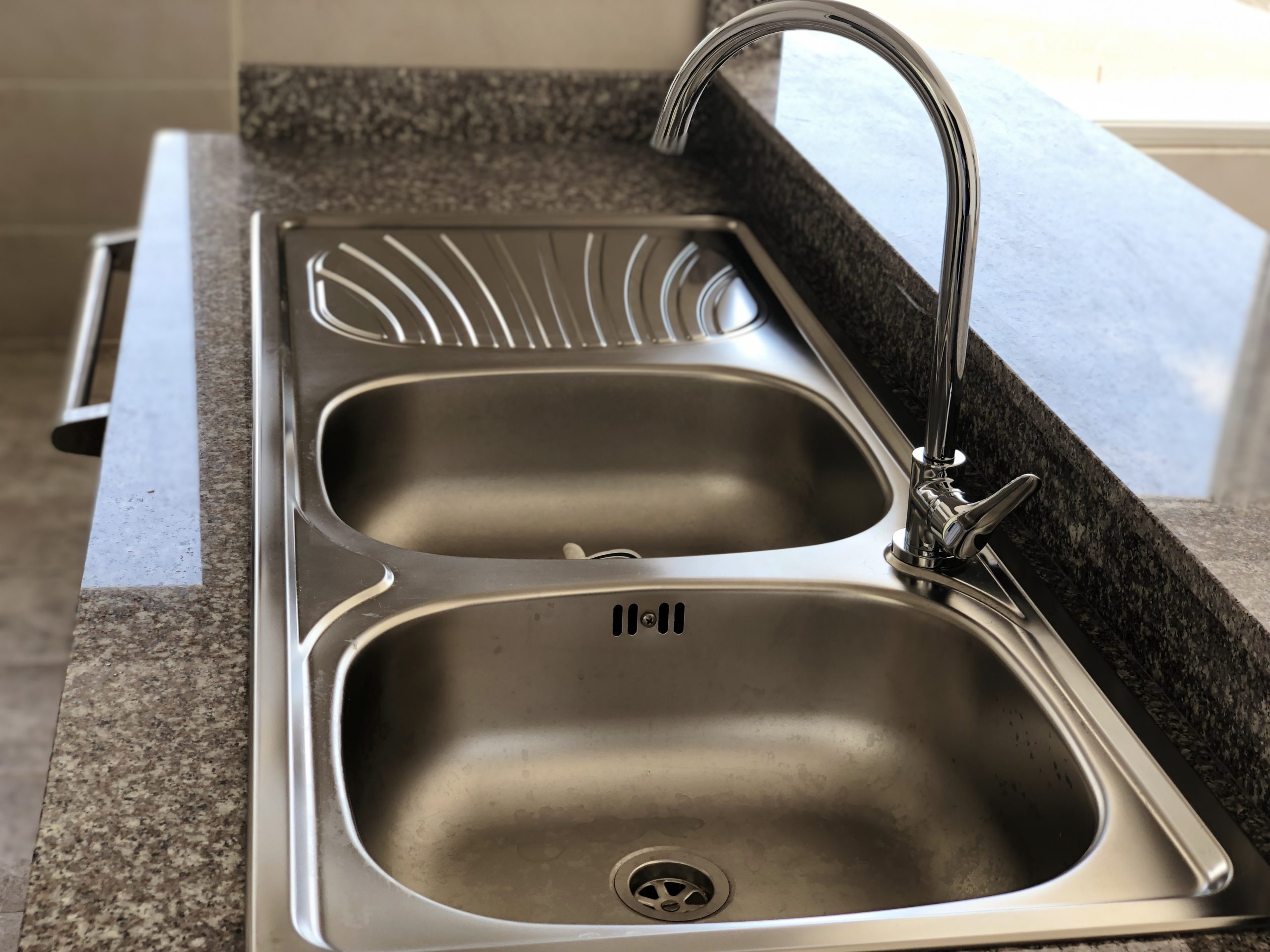 9AADFCF6-CA4B-4955-99E0-61636A4B6E30