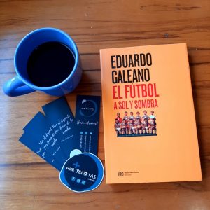 libro el futbol a sol y sombra